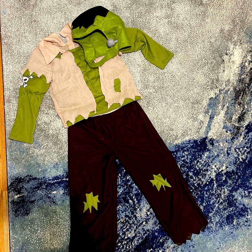 Halloween costume size 5-6 years Frankenstein